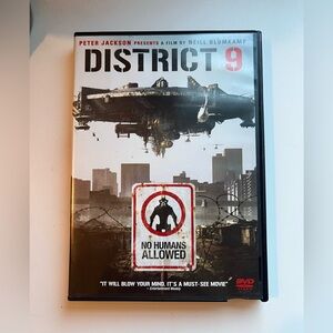 District 9 DVD